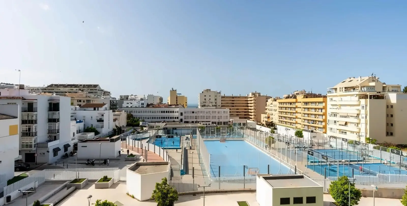 Продажа апартаментов на среднем этаже в Marbella 2
