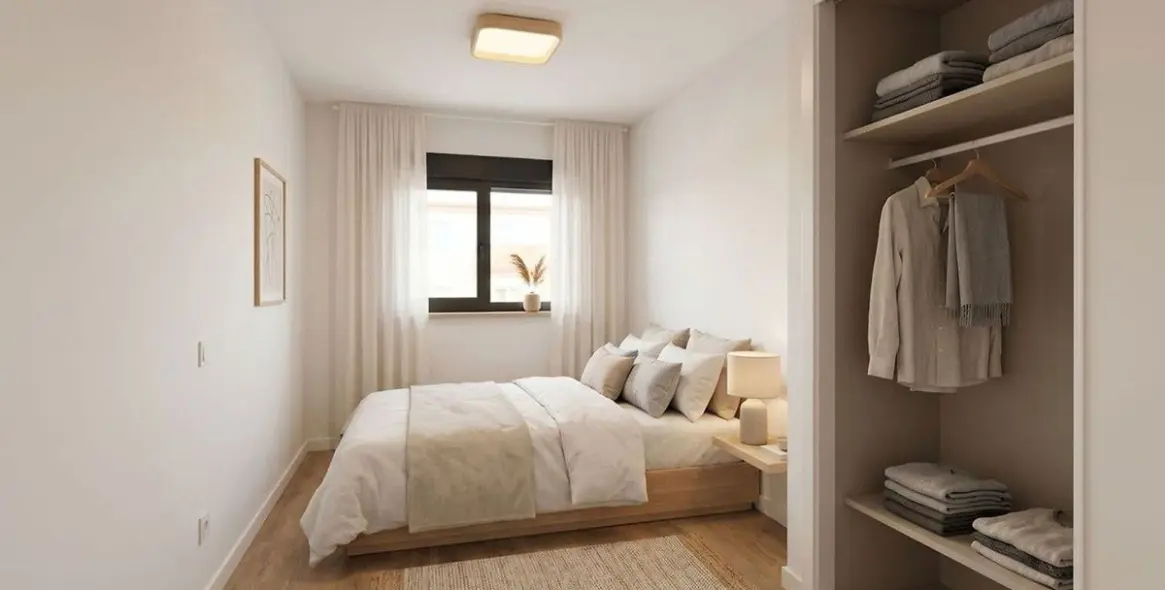 Sale of middle floor apartment in Estepona 8