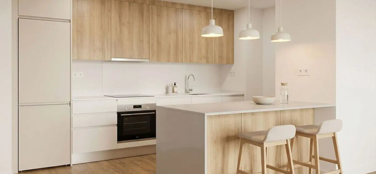 Sale of middle floor apartment in Estepona 4