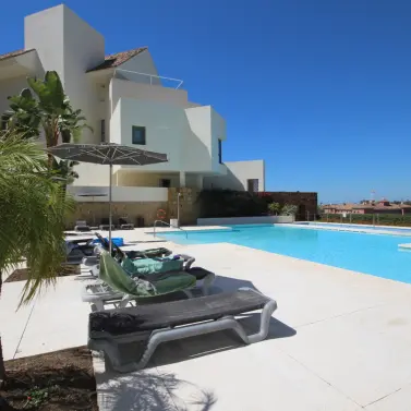 Venta de apartamento en planta baja en Los Flamingos