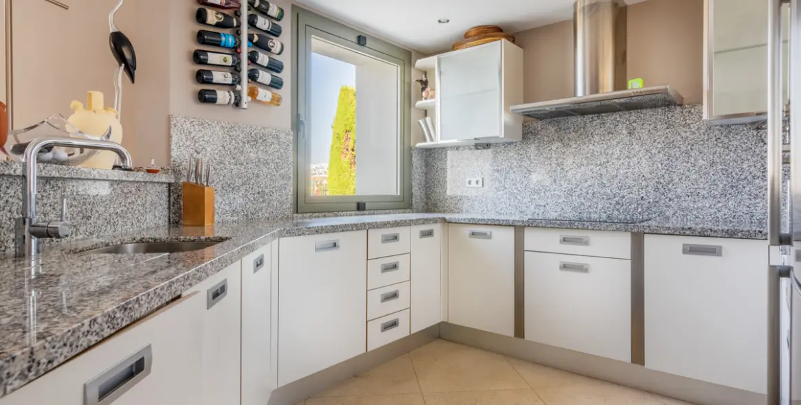 Venta de apartamento en planta baja en Los Flamingos 11