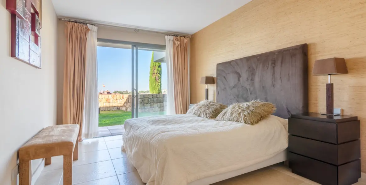 Venta de apartamento en planta baja en Los Flamingos 15