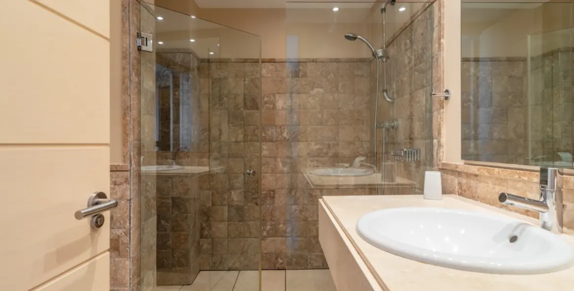 Venta de apartamento en planta baja en Los Flamingos 16