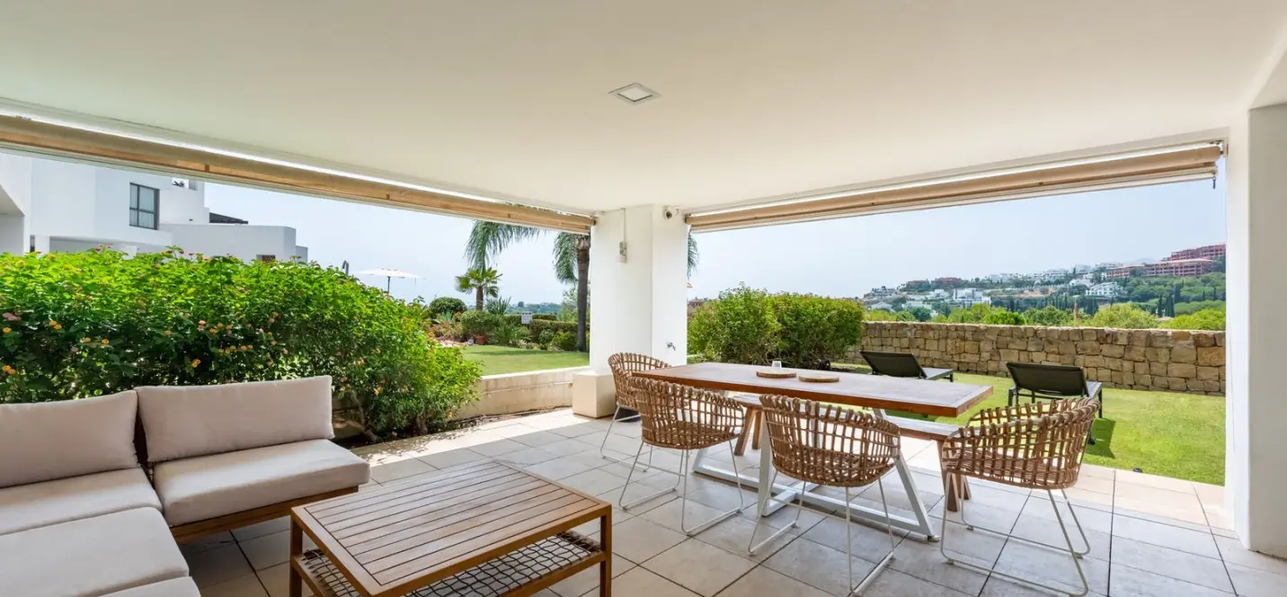 Sale of ground floor apartment in Los Flamingos 2