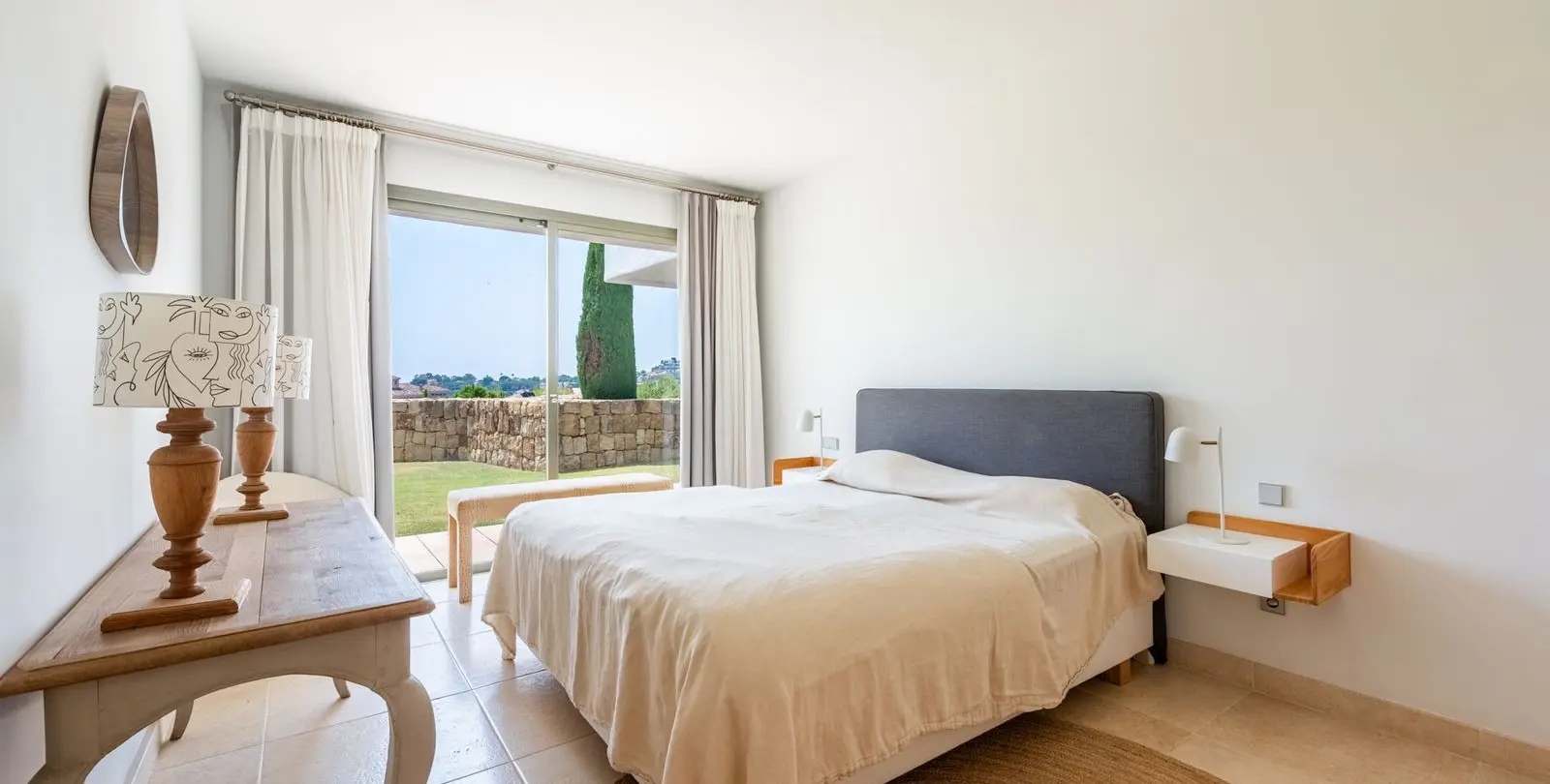 Sale of ground floor apartment in Los Flamingos 10