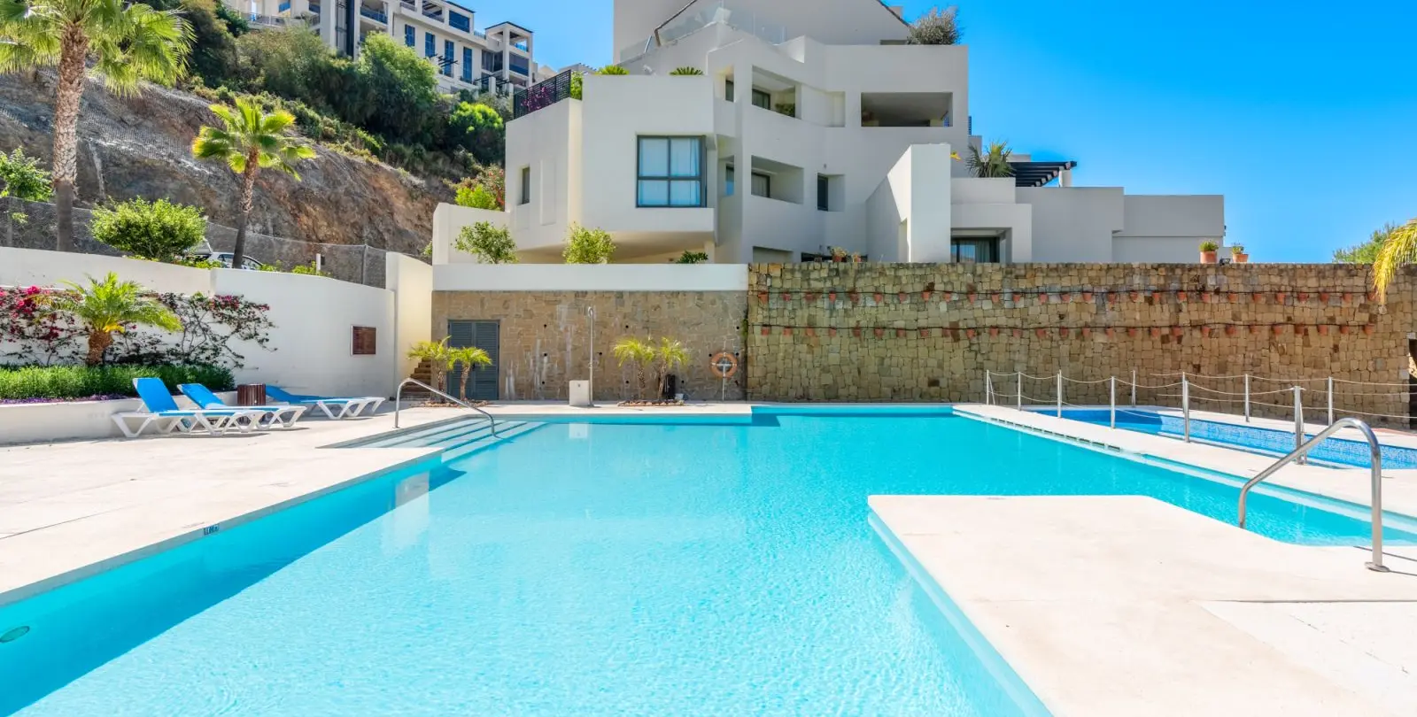 Sale of ground floor apartment in Los Flamingos 25