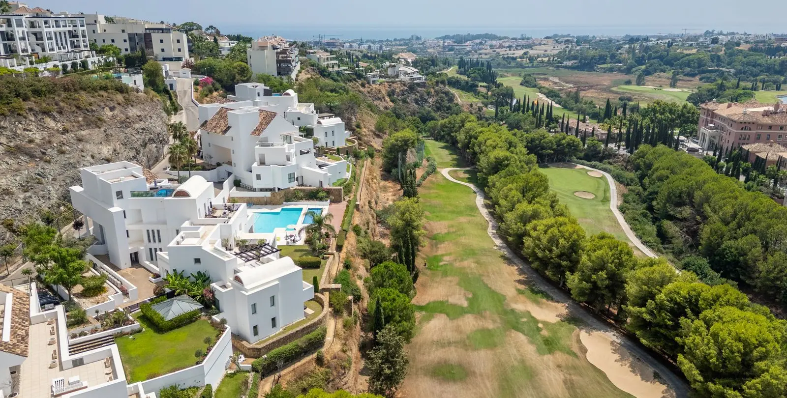 Sale of ground floor apartment in Los Flamingos 39