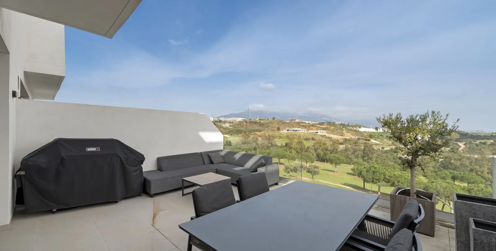 Venta de ático en La Cala Golf 2