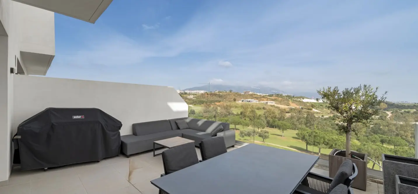 Sale of penthouse in La Cala Golf 1