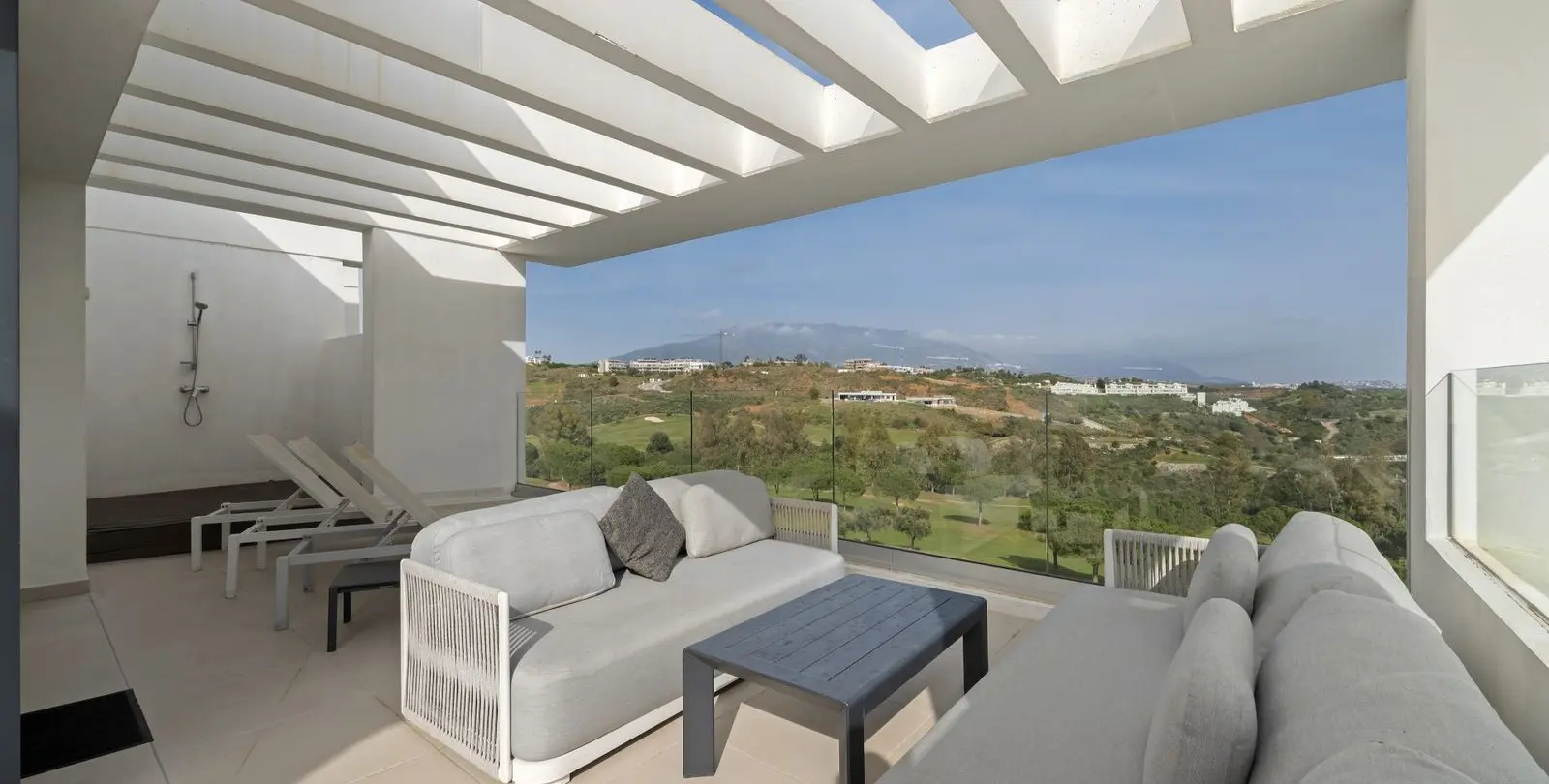 Venta de ático en La Cala Golf 9