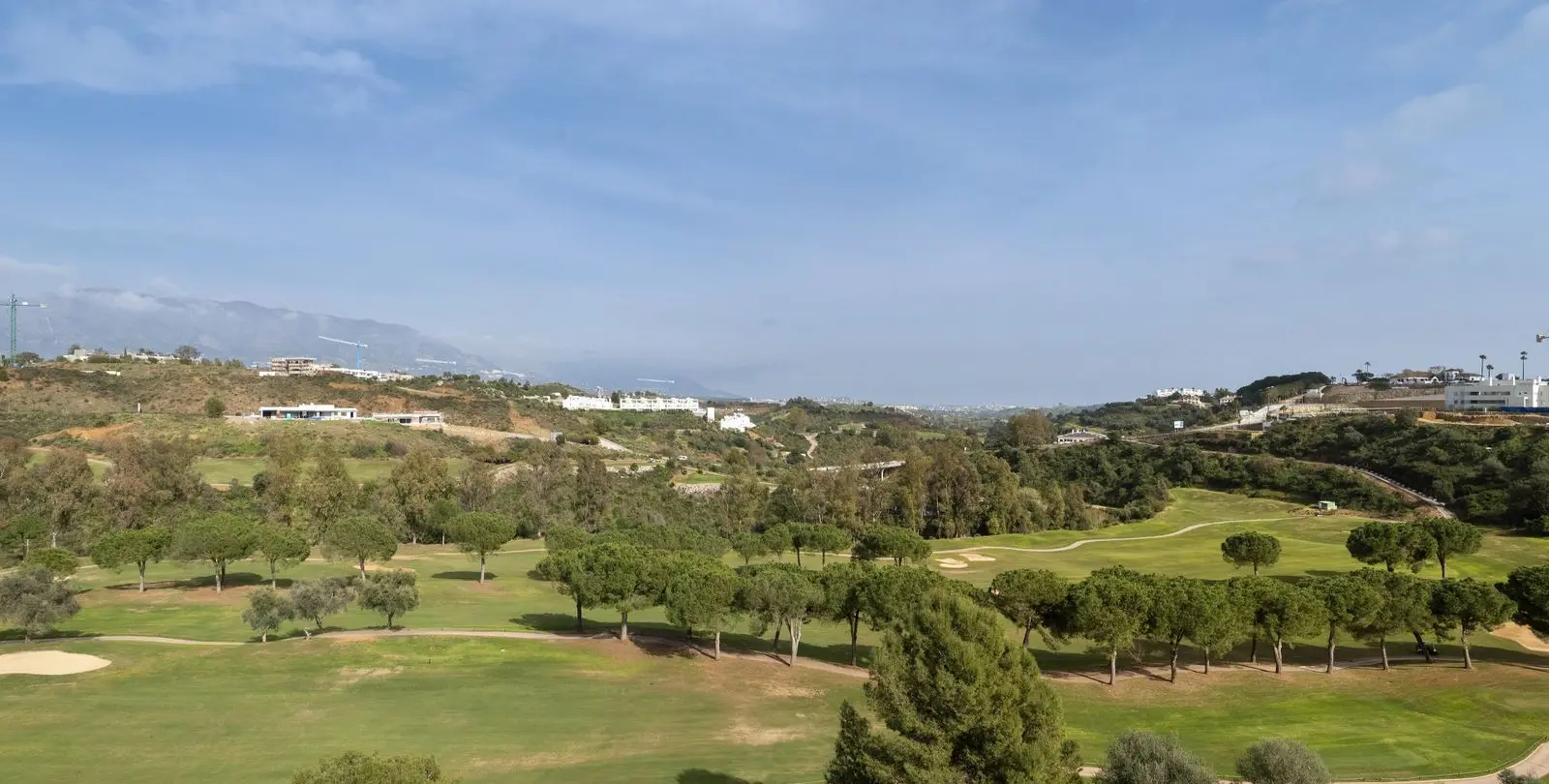 Venta de ático en La Cala Golf 28