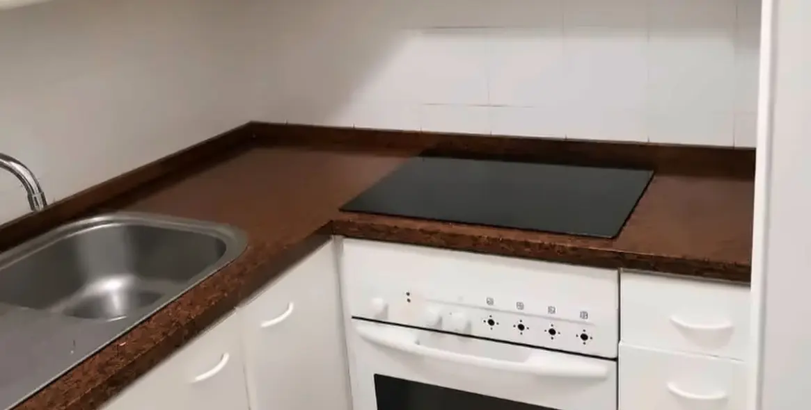 Sale of middle floor apartment in Nueva Andalucía 11
