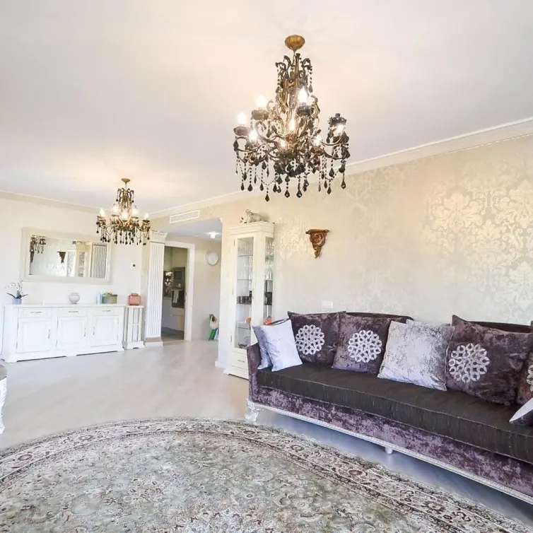 Sale of penthouse duplex in Estepona