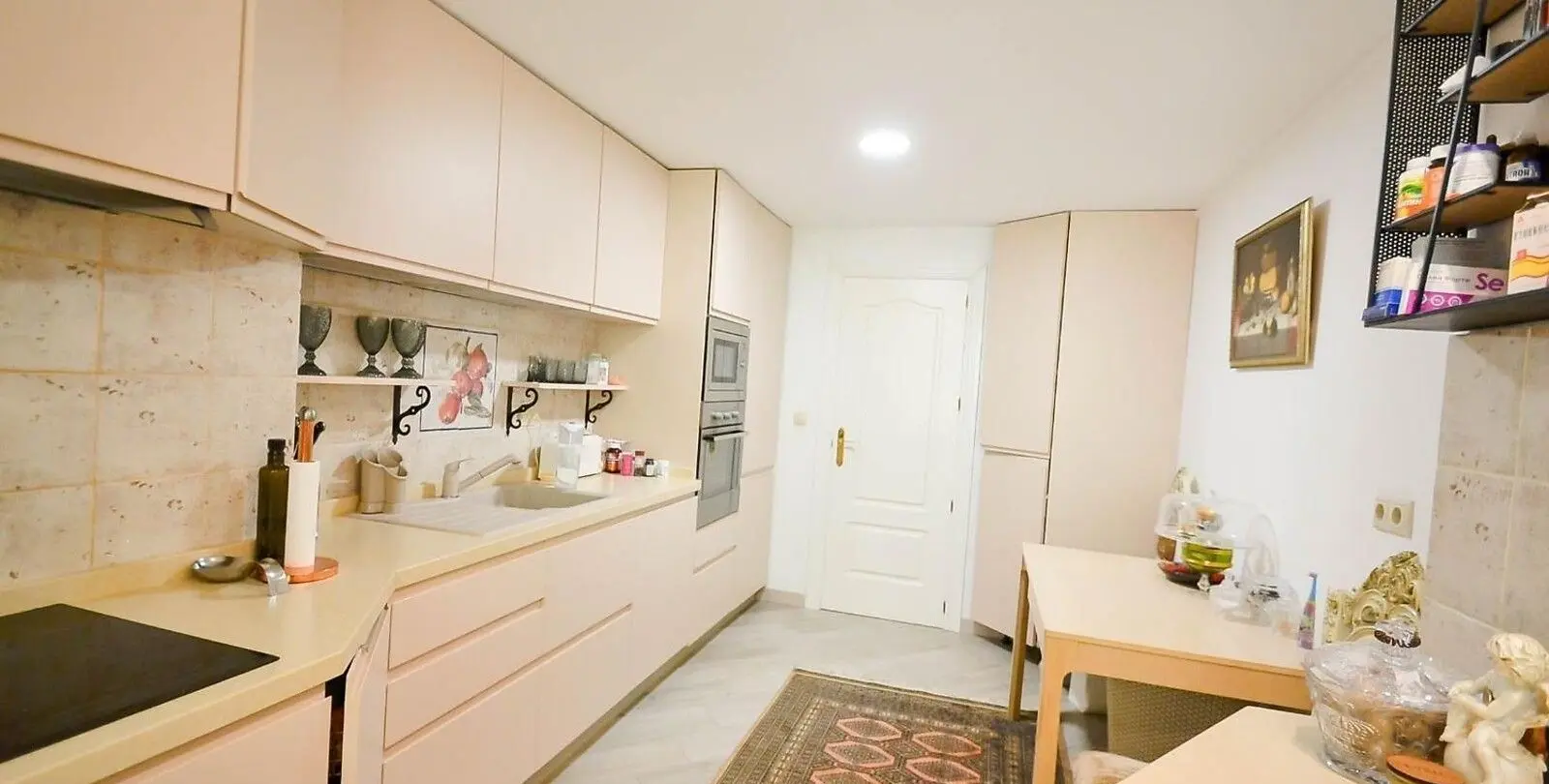 Sale of penthouse duplex in Estepona 9