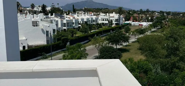 Sale of penthouse duplex in Cancelada 4