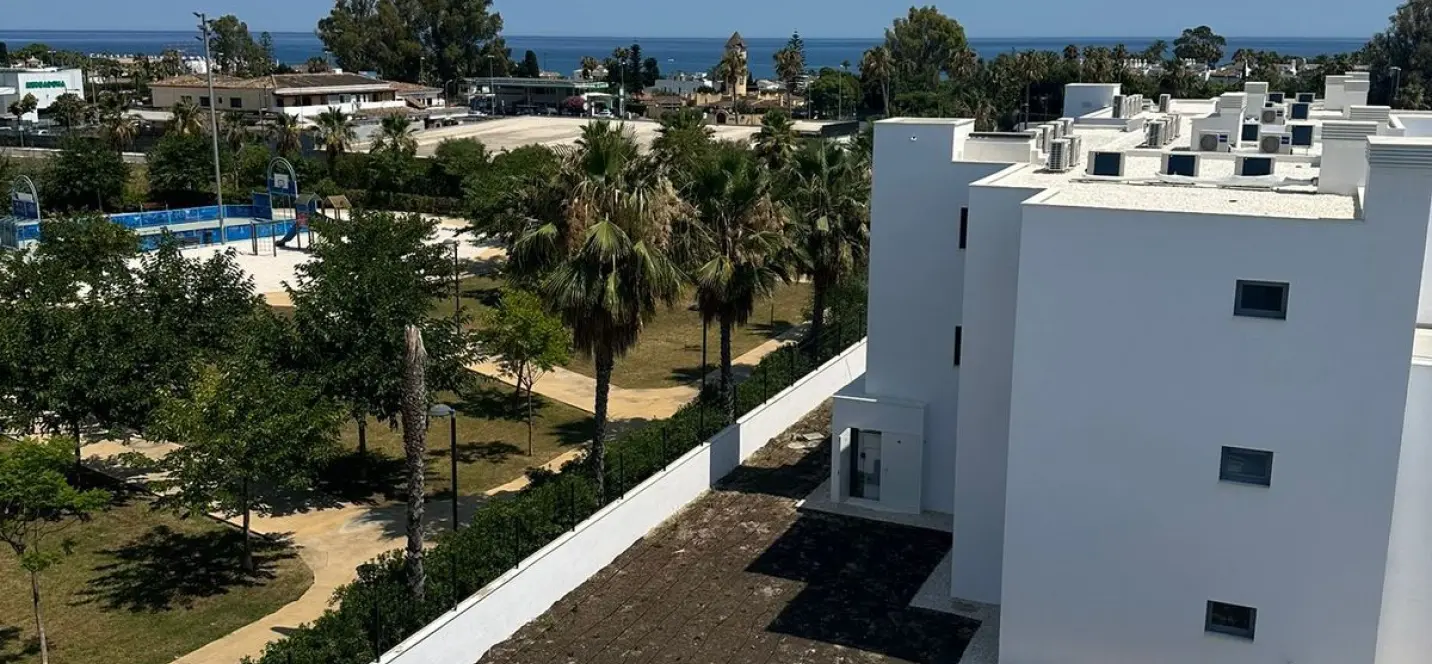 Sale of penthouse duplex in Cancelada 0