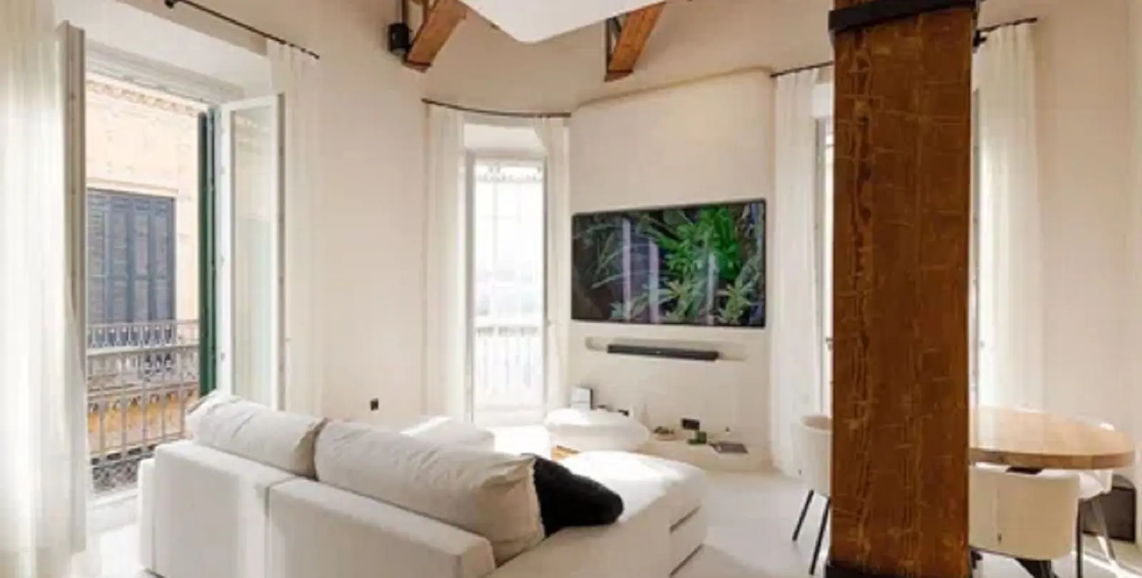 Venta de apartamento en planta media en Málaga Centro 2