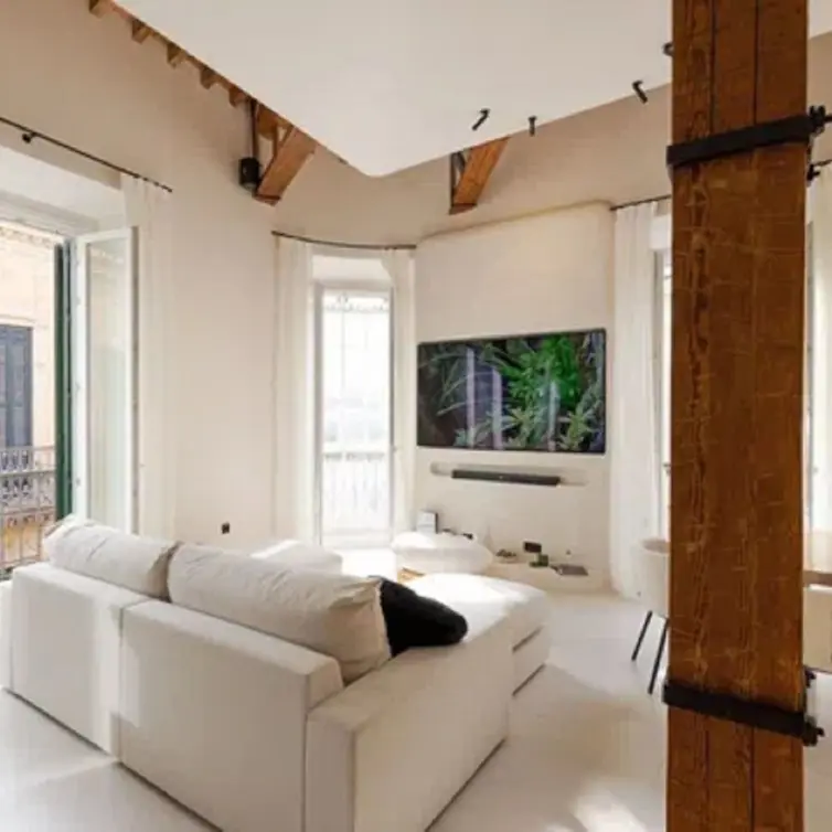 Venta de apartamento en planta media en Málaga Centro