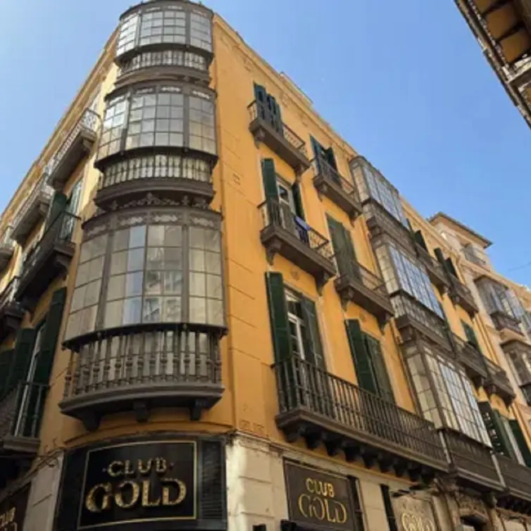 Venta de apartamento en planta media en Málaga Centro