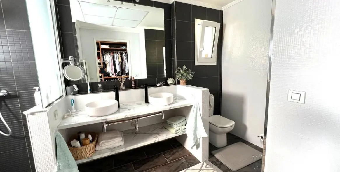 Sale of detached villa in Sierrezuela 14