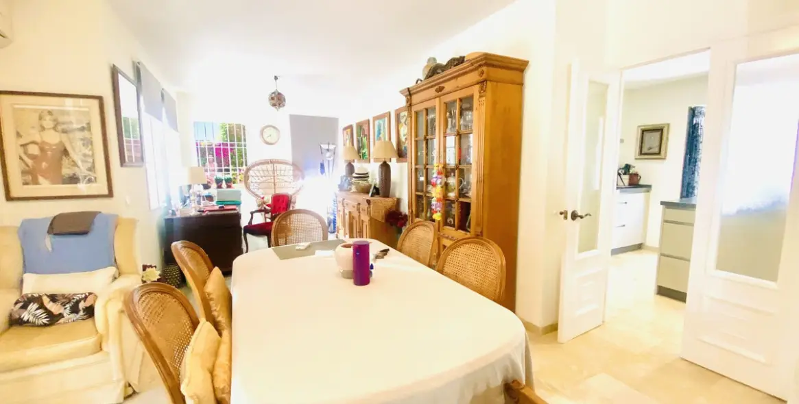 Venta de villa independiente en Benamara 15