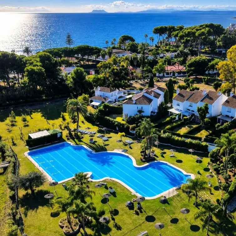 Sale of detached villa in Benamara
