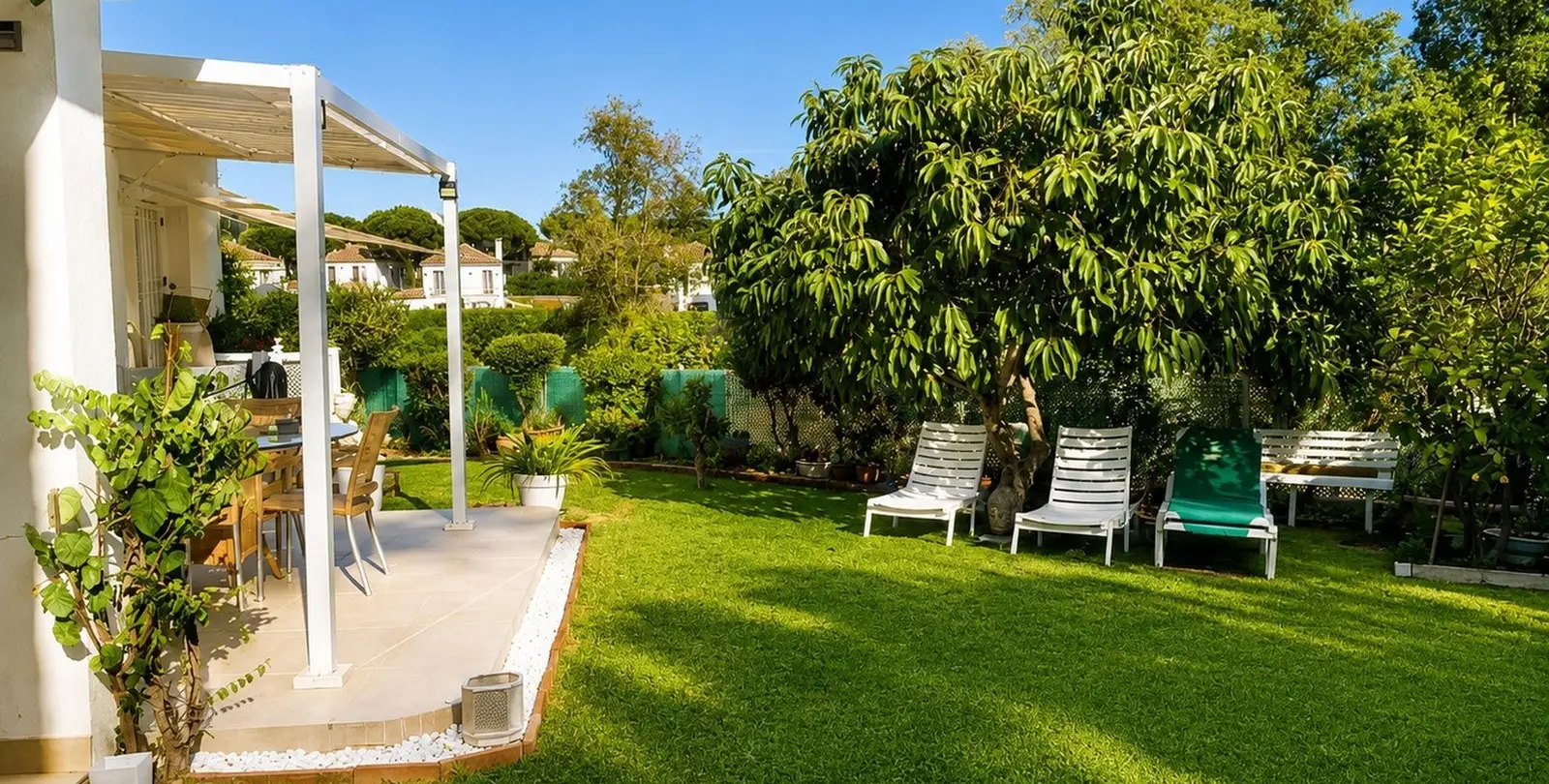 Sale of detached villa in Benamara 3