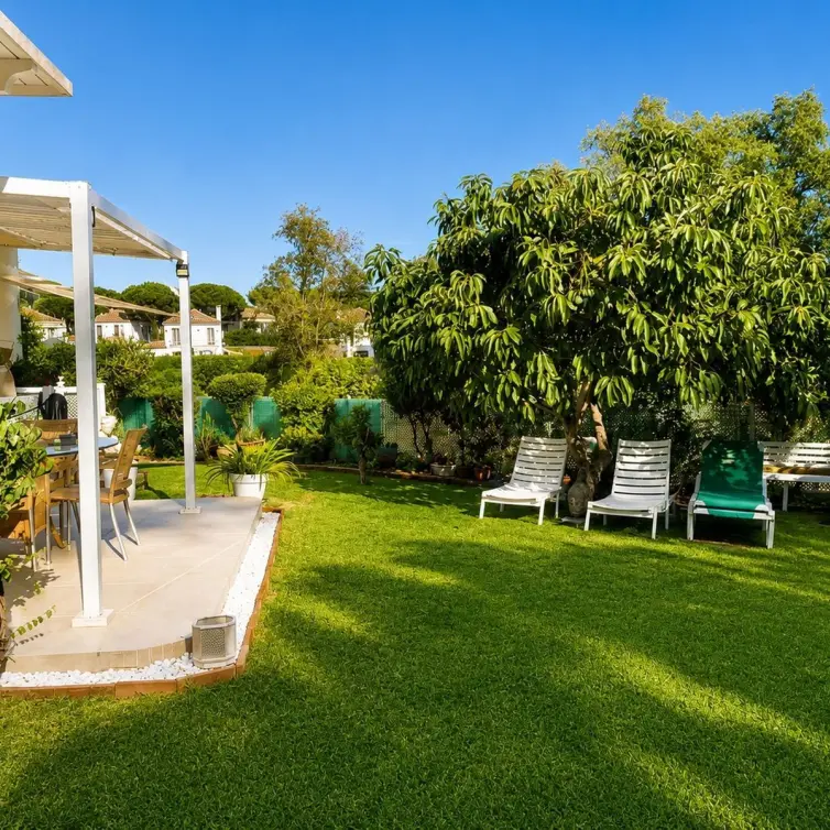 Sale of detached villa in Benamara