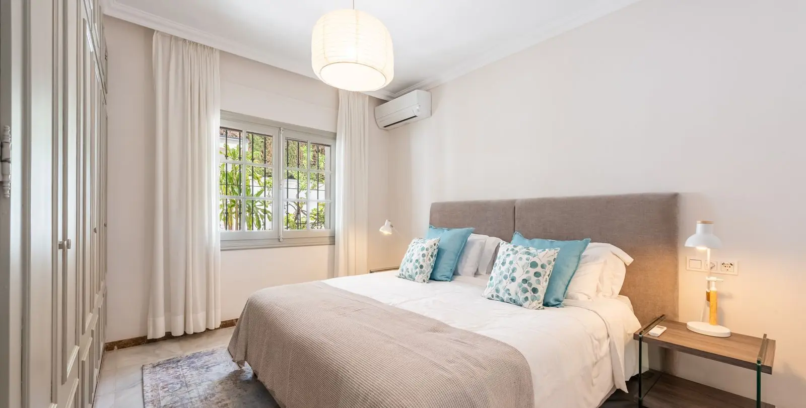 Продажа  отдельно стоящей виллы в San Pedro de Alcántara 26