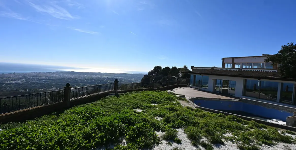 Venta de parcela residencial en Mijas 2