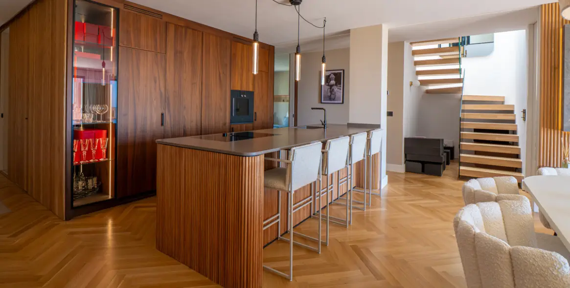 Venta de ático dúplex en Benahavís 17