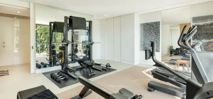 Venta de villa independiente en La Quinta 1