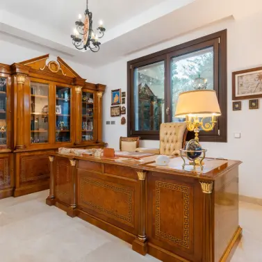 Venta de villa independiente en Estepona