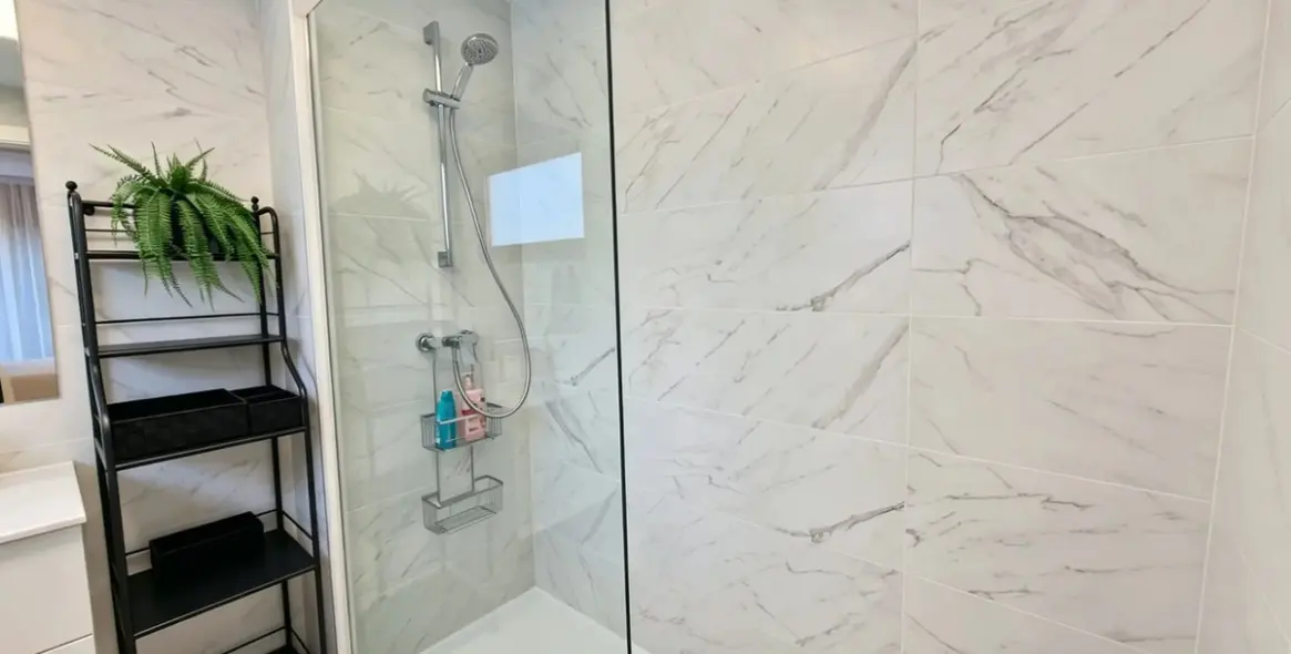 Alquiler a largo plazo de apartamento en planta baja en Mijas Costa 23