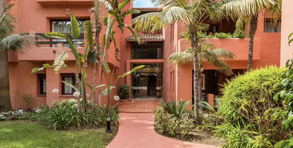 Долгосрочная аренда двухуровневого пентхауса в Elviria 6