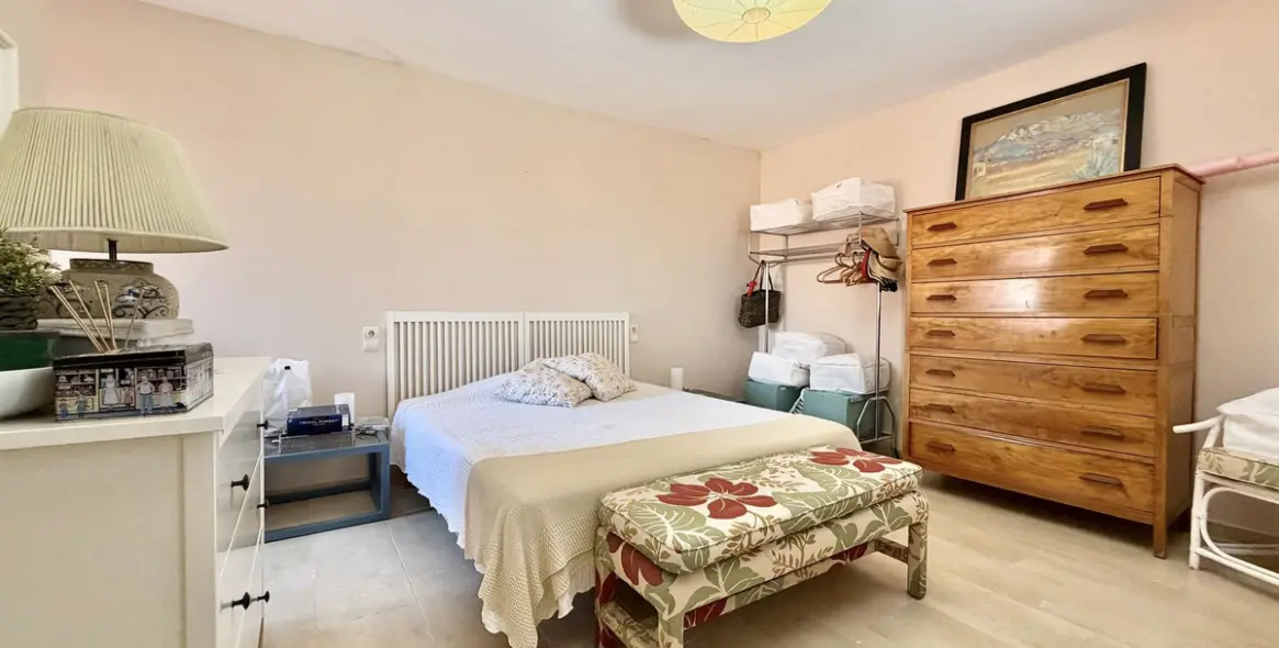 Долгосрочная аренда двухуровневого пентхауса в Elviria 38