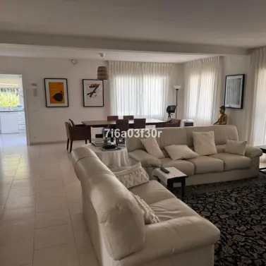 Long-term rent of detached villa in Guadalmina Alta