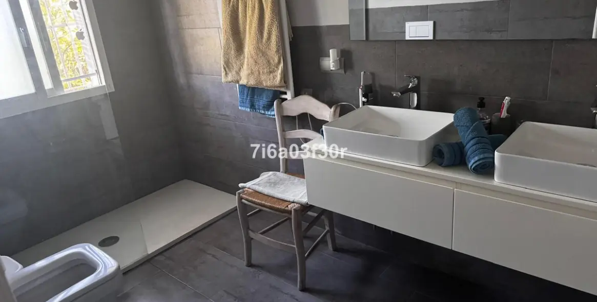Long-term rent of detached villa in Guadalmina Alta 10