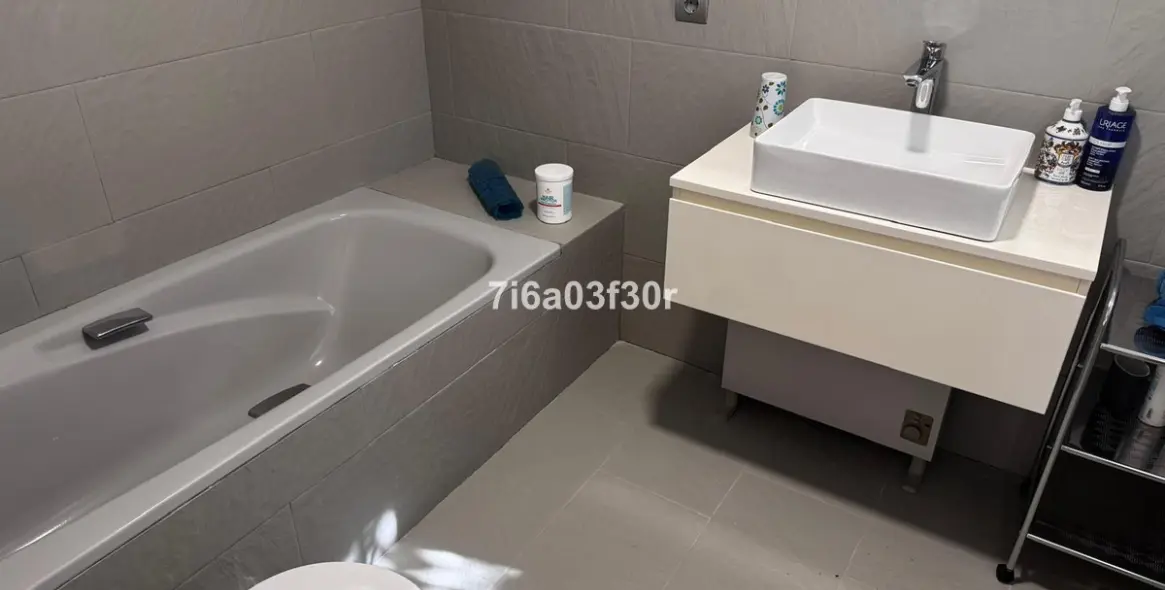Long-term rent of detached villa in Guadalmina Alta 12