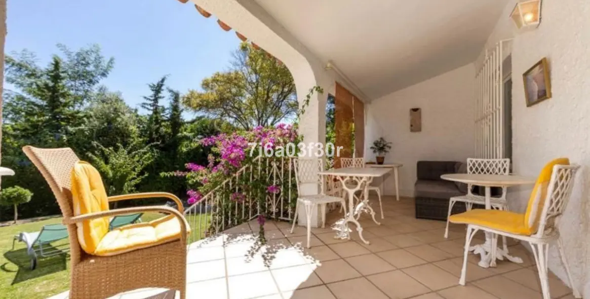 Long-term rent of detached villa in Guadalmina Alta 13