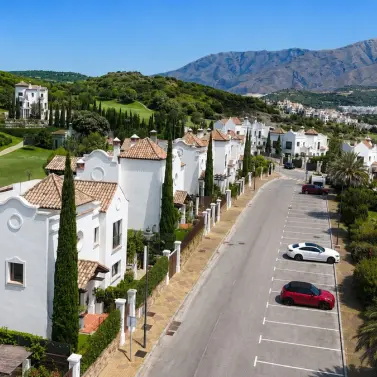 Продажа  отдельно стоящей виллы в Estepona