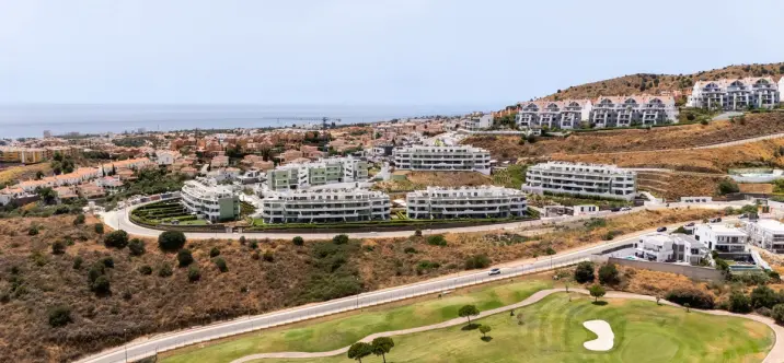 Продажа двухуровневых апартаментов в La Cala de Mijas 1