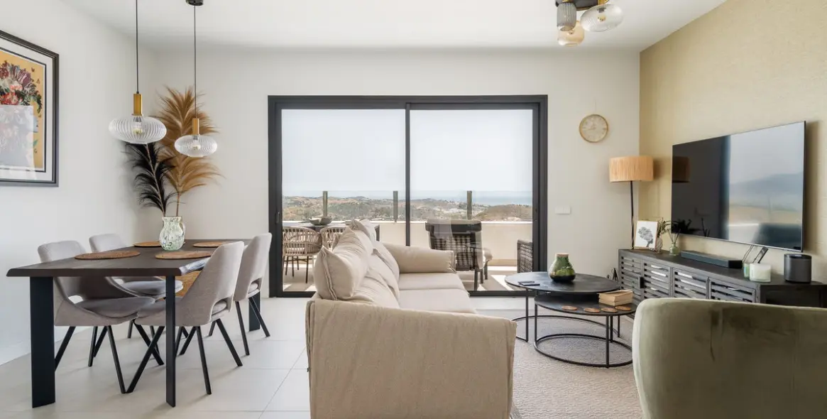 Продажа двухуровневых апартаментов в La Cala de Mijas 4