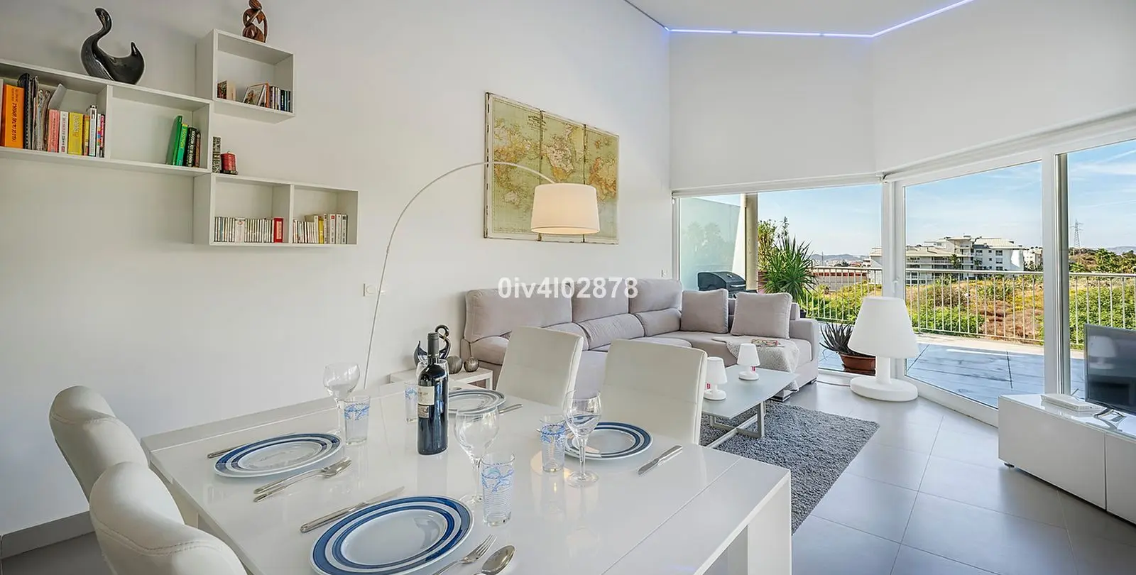 Sale of penthouse in Higueron 5