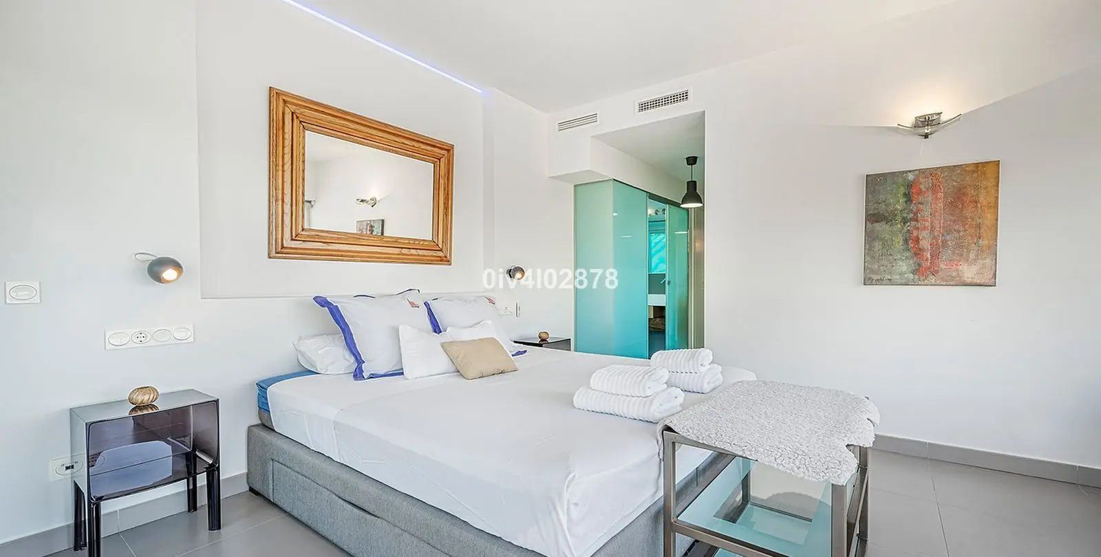 Sale of penthouse in Higueron 13