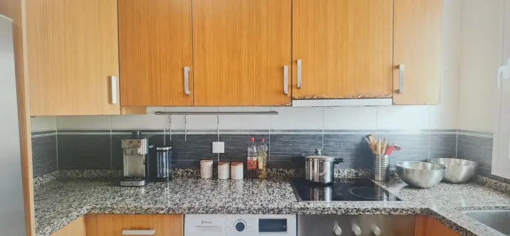 Sale of middle floor apartment in Arroyo de la Miel 1