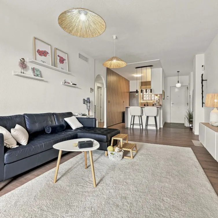 Sale of middle floor apartment in Reserva de Marbella