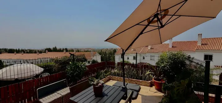 Sale of townhouse in Cerros del Aguila 0