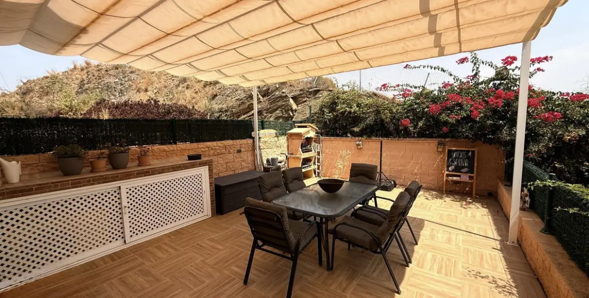 Sale of townhouse in Cerros del Aguila 4