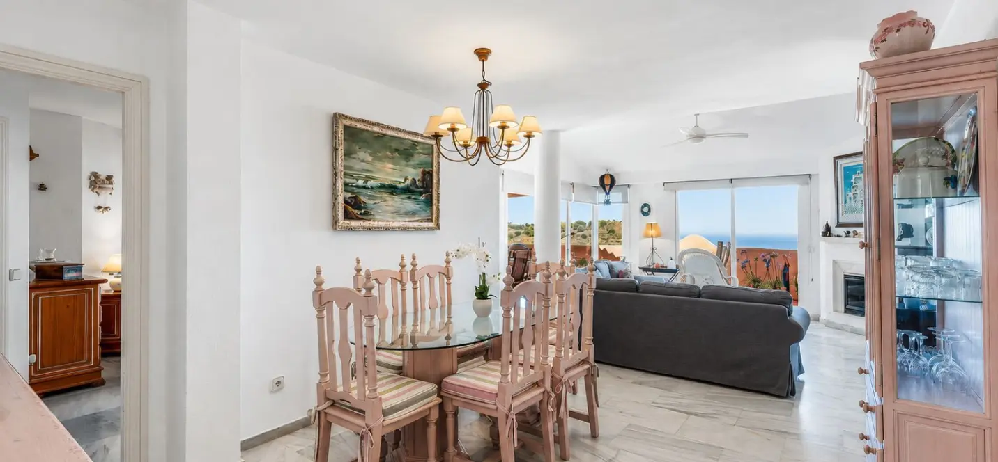 Продажа апартаментов на первом этаже в Mijas 1